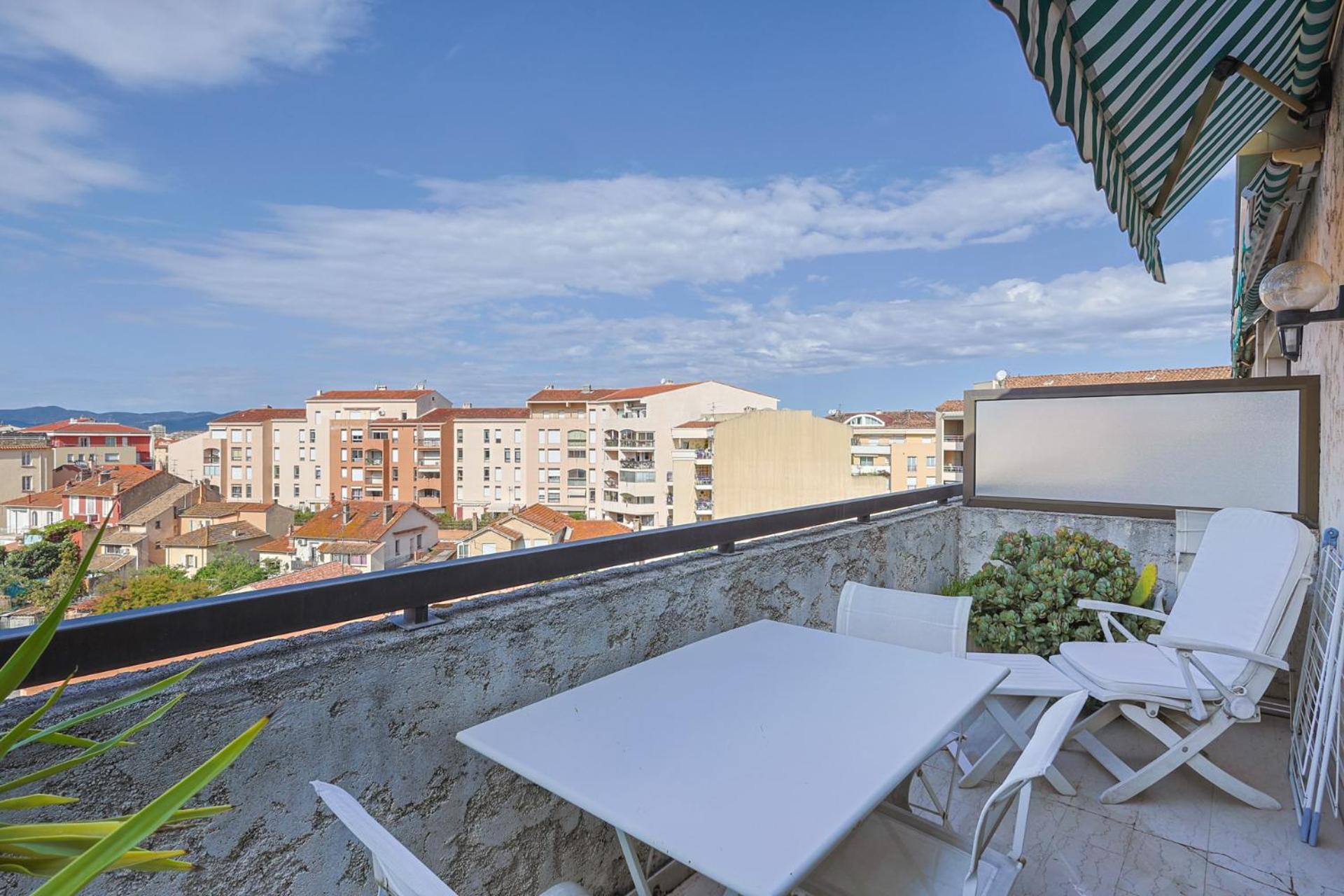 Appartement Globetrotter Saint-Raphael  Exterior photo